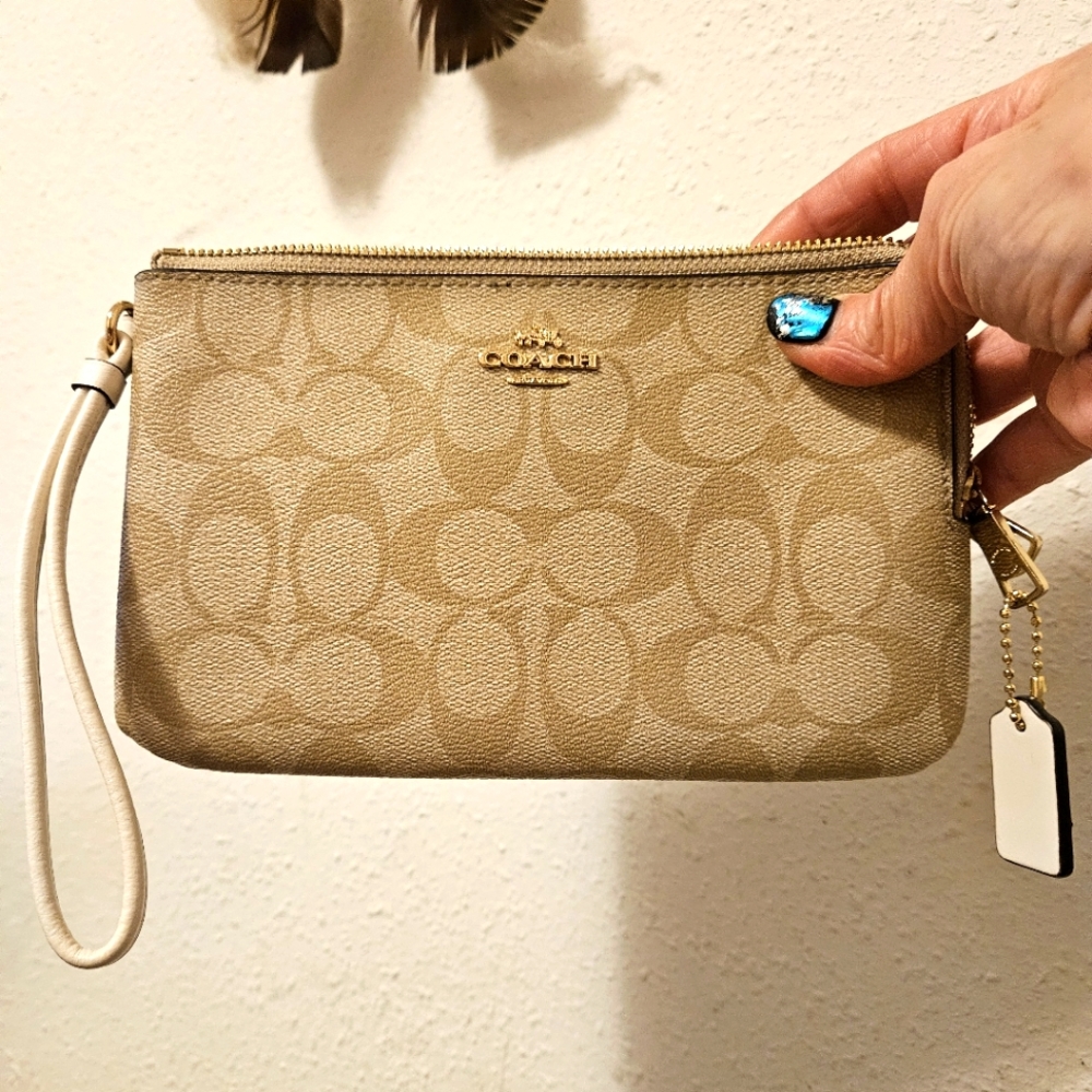 Coach Double Zip, Large Wristlet